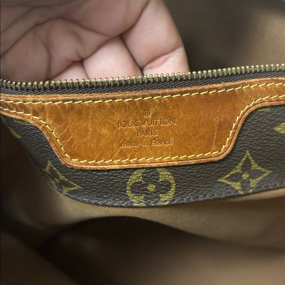 Louis Vuitton Shopping Sac Monogram Tote - Picture 5 of 13